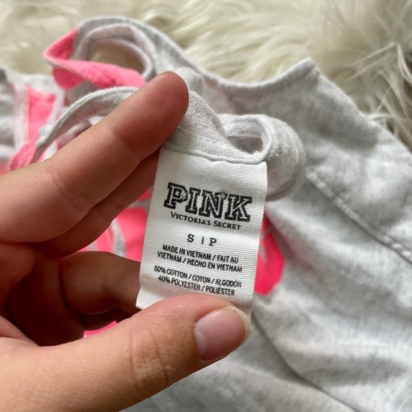 VS PINK Tank Top - Picture 4 of 4